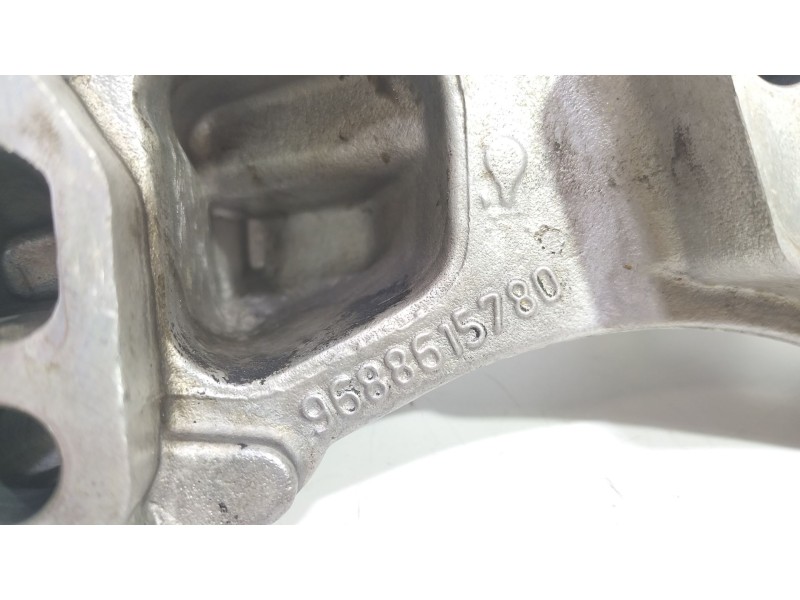 Recambio de soporte motor para peugeot partner furgoneta/monovolumen 1.6 hdi 16v referencia OEM IAM 9688615780  