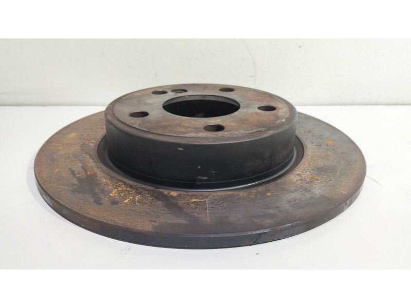 Recambio de disco freno trasero derecho para chrysler jeep cherokee (kj) 2.5 crd básico referencia OEM IAM JEEP CHEROKEE (KJ) 2.