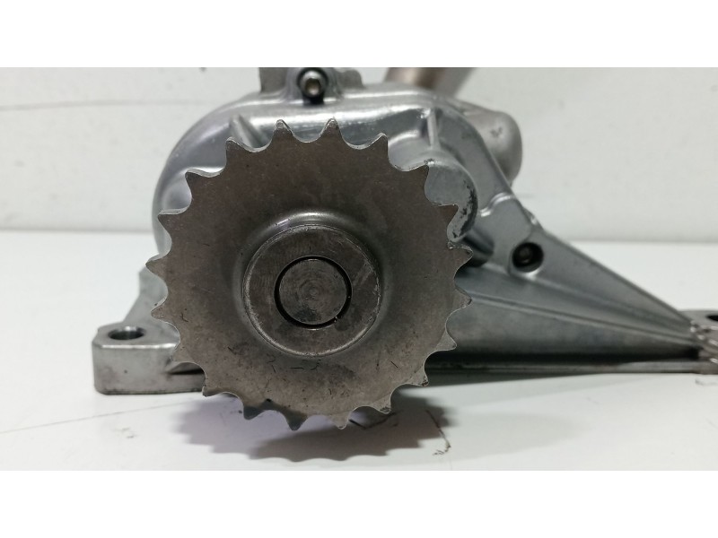 Recambio de bomba aceite para mercedes-benz sprinter ii james cook (906) 313 cdi classic referencia OEM IAM A6461810247  
