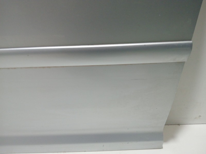 Recambio de puerta delantera izquierda para volkswagen touran (1t1) 1.9 tdi referencia OEM IAM 1t0831055AB  