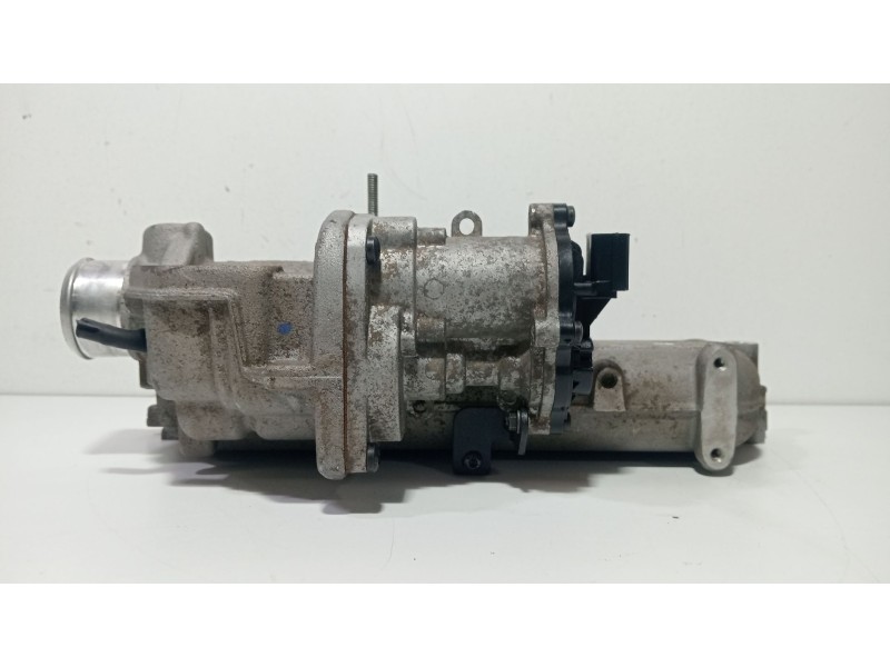 Recambio de colector admision para ford focus berlina (cak) 1.8 tdci cat referencia OEM IAM 4M5Q9424  