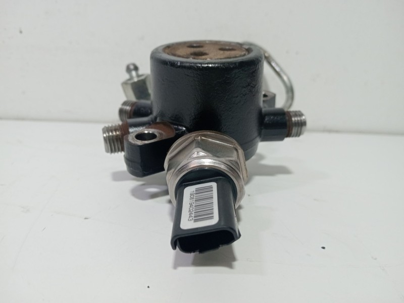 Recambio de rampa inyectora para ford focus berlina (cap) titanium referencia OEM IAM 4M5Q9D280DB  