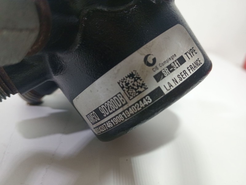 Recambio de rampa inyectora para ford focus berlina (cap) titanium referencia OEM IAM 4M5Q9D280DB  