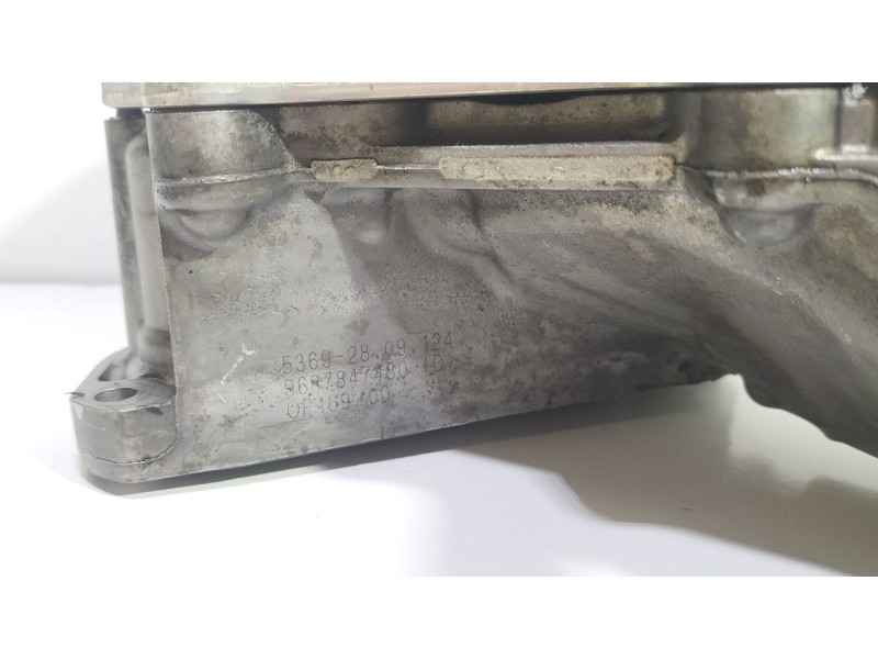 Recambio de soporte filtro aceite para peugeot 308 1.6 16v hdi referencia OEM IAM 9687847480  