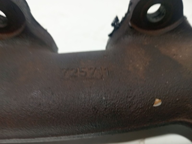 Recambio de colector escape para volvo v60 i (155) t3 referencia OEM IAM 725711  