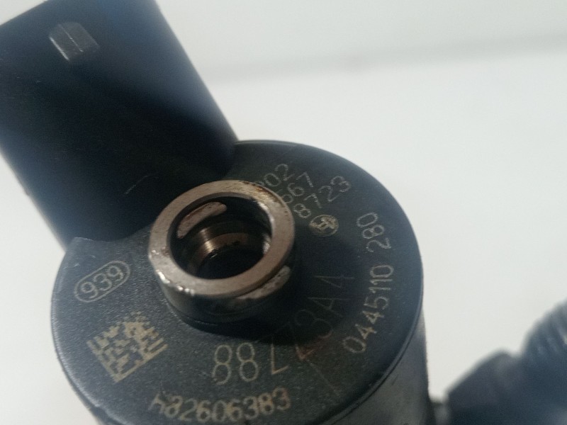 Recambio de inyector para renault scenic ii 1.9 dci diesel referencia OEM IAM 0445110280  