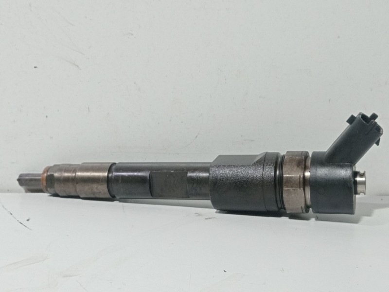Recambio de inyector para renault scenic ii 1.9 dci diesel referencia OEM IAM 0445110280  