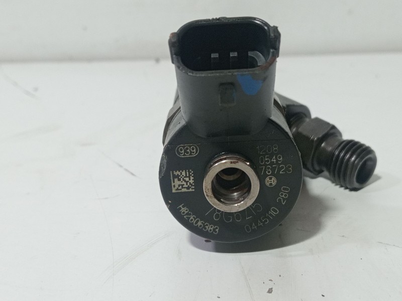 Recambio de inyector para renault scenic ii 1.9 dci diesel referencia OEM IAM 0445110280  