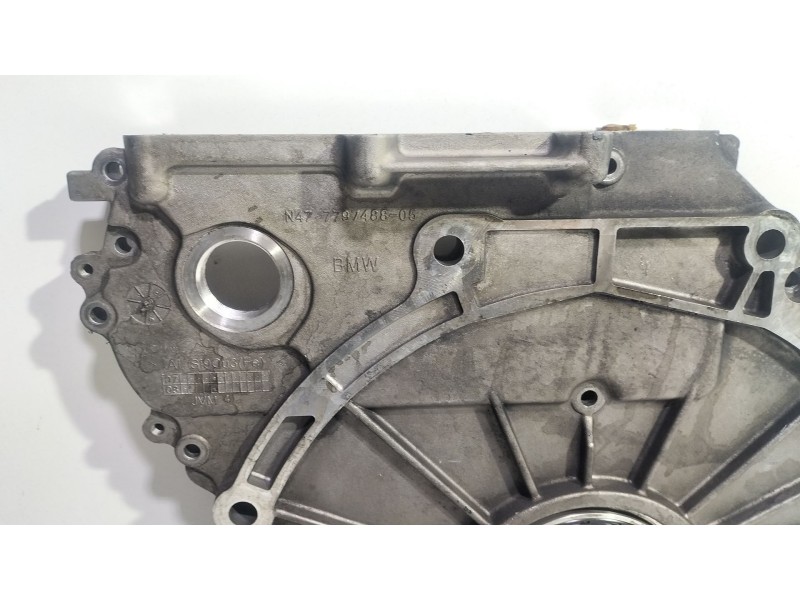 Recambio de tapa distribucion para bmw 1 (e81) 120 d referencia OEM IAM 779748805  