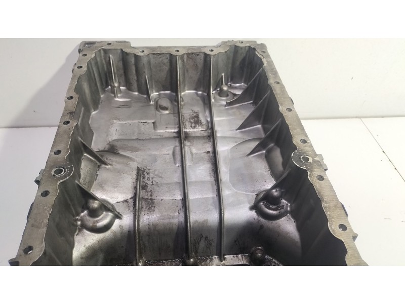 Recambio de carter para mercedes-benz clase e (w212) e 300 cdi (212.020) referencia OEM IAM R6420142602  