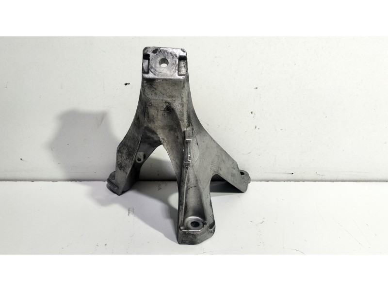 Recambio de tapa distribucion para peugeot 407 sw (6e_, 6d_) 1.6 hdi 110 referencia OEM IAM 9643649280  