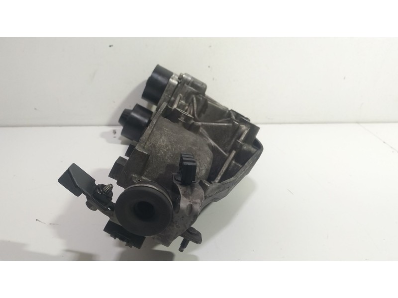 Recambio de soporte alternador para renault megane ii (bm0/1_, cm0/1_) 2.0 dci referencia OEM IAM 8200358356  