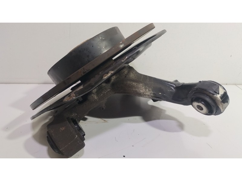 Recambio de mangueta trasera derecha para mercedes-benz clase a (w176) a 200 cdi / d (176.008) referencia OEM IAM 2460406  