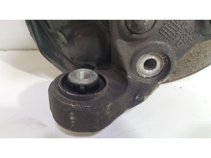 Recambio de mangueta trasera derecha para mercedes-benz clase a (w176) a 200 cdi / d (176.008) referencia OEM IAM 2460406  