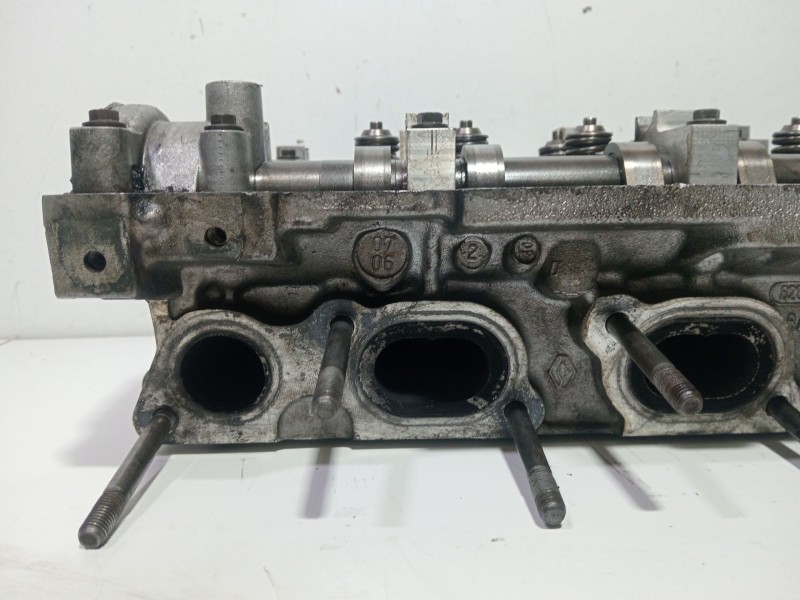 Recambio de culata para renault master ii autobús (jd) 2.5 dci 100 (jdcv) referencia OEM IAM 8200408642  