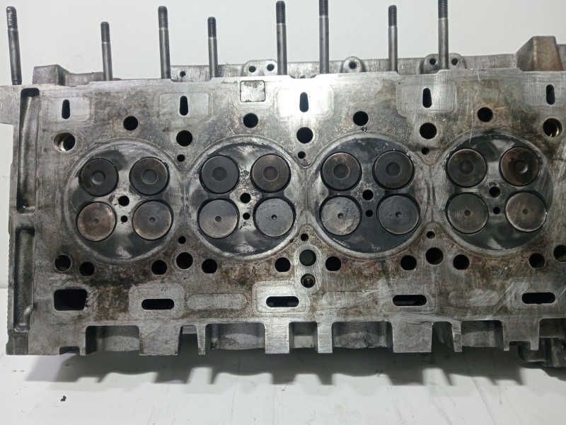 Recambio de culata para renault master ii autobús (jd) 2.5 dci 100 (jdcv) referencia OEM IAM 8200408642  