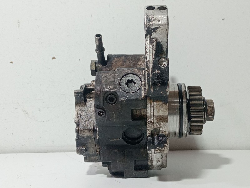 Recambio de bomba inyeccion para renault laguna ii (bg0/1_) 2.0 dci (bg14, bg1s) referencia OEM IAM 8200409390  