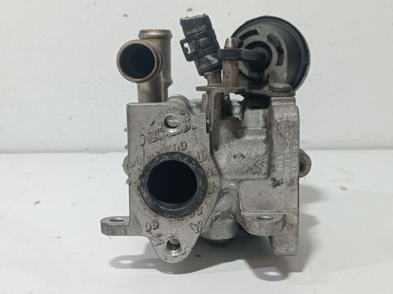 Recambio de enfriador egr para seat leon (1p1) 2.0 tdi referencia OEM IAM 03G131513j  