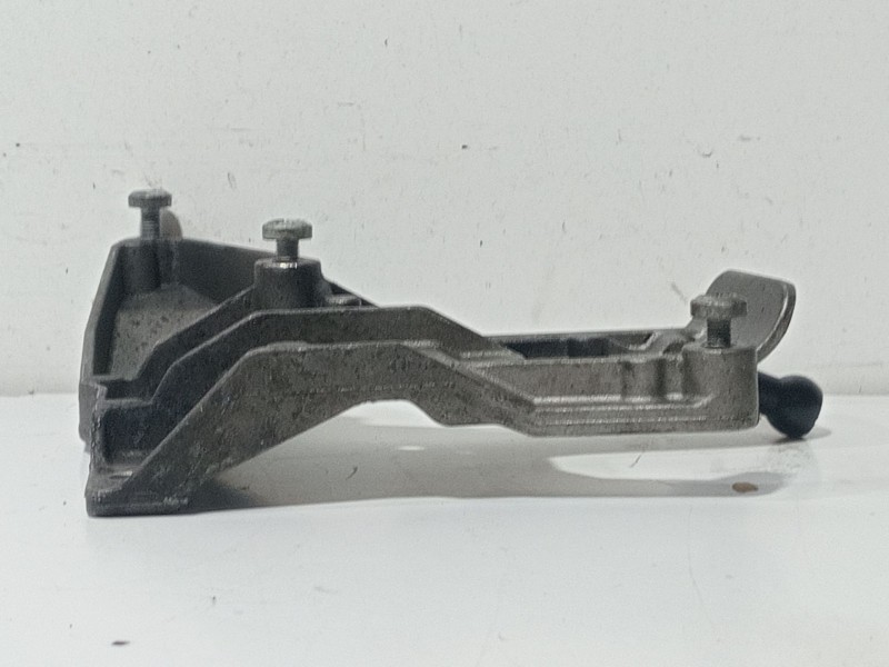 Recambio de soporte motor para audi a3 sportback (8p) referencia OEM IAM 03G131159B  