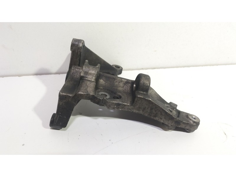 Recambio de soporte alternador para ford b-max (jk) 1.6 tdci referencia OEM IAM 9653249480  