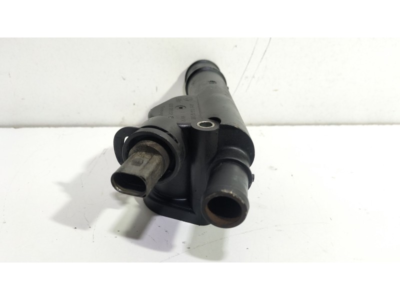 Recambio de termostato para volkswagen golf v (1k1) 2.0 tdi 16v referencia OEM IAM 038121132G  