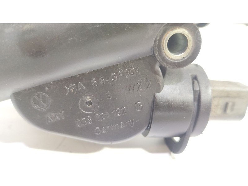 Recambio de termostato para volkswagen golf v (1k1) 2.0 tdi 16v referencia OEM IAM 038121132G  