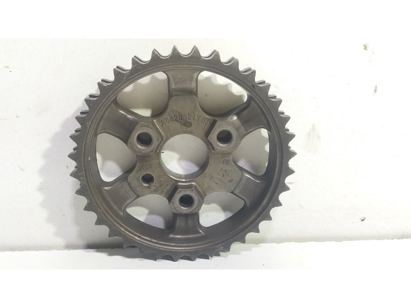Recambio de polea arbol levas para mercedes-benz clase e (w212) familiar e 350 cdi (212.223) referencia OEM IAM A6420521701  