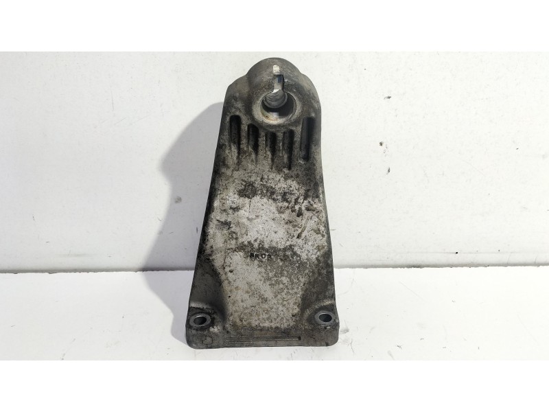 Recambio de soporte motor para ssangyong kyron 2.0 xdi referencia OEM IAM A6652231804  