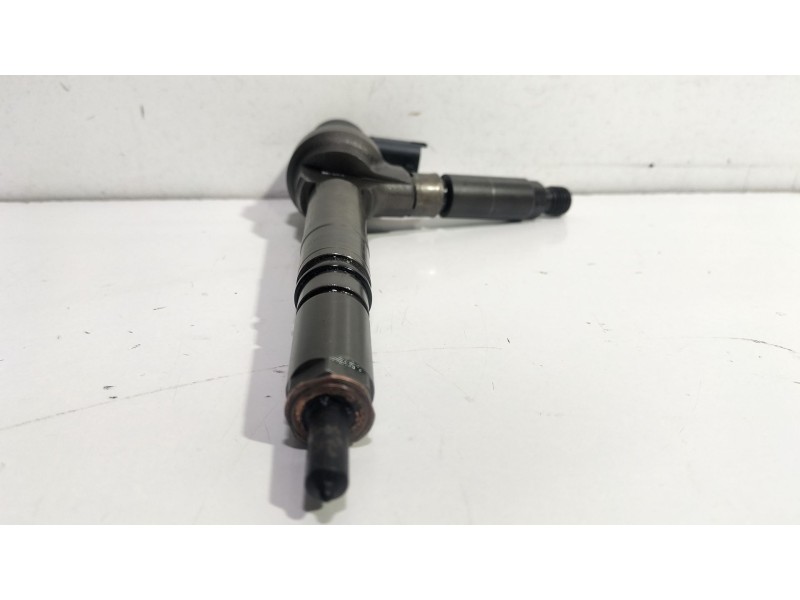 Recambio de inyector para opel astra h (a04) 1.7 cdti (l48) referencia OEM IAM 0445110175  
