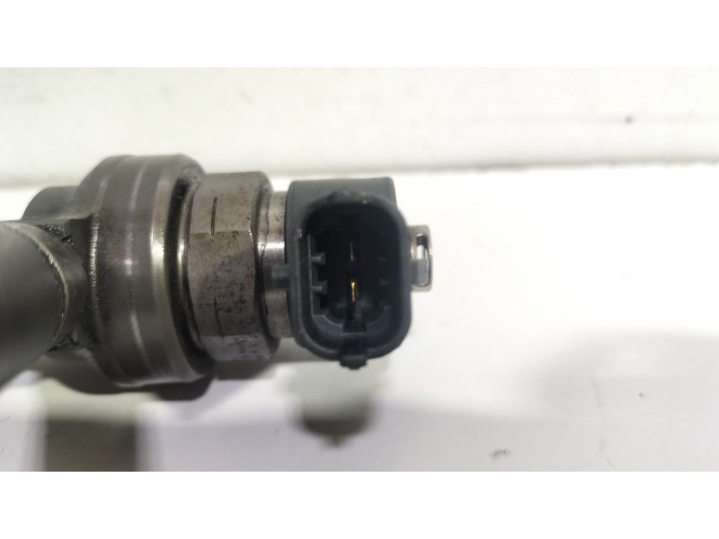 Recambio de inyector para opel astra h (a04) 1.7 cdti (l48) referencia OEM IAM 0445110175  