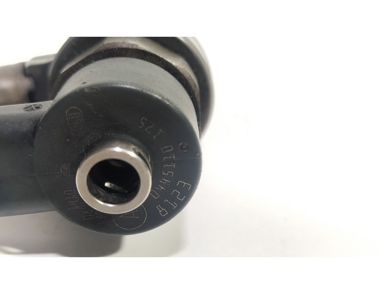 Recambio de inyector para opel astra h (a04) 1.7 cdti (l48) referencia OEM IAM 0445110175  