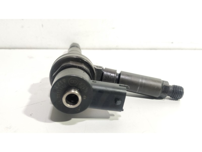 Recambio de inyector para opel astra h (a04) 1.7 cdti (l48) referencia OEM IAM 0445110175  