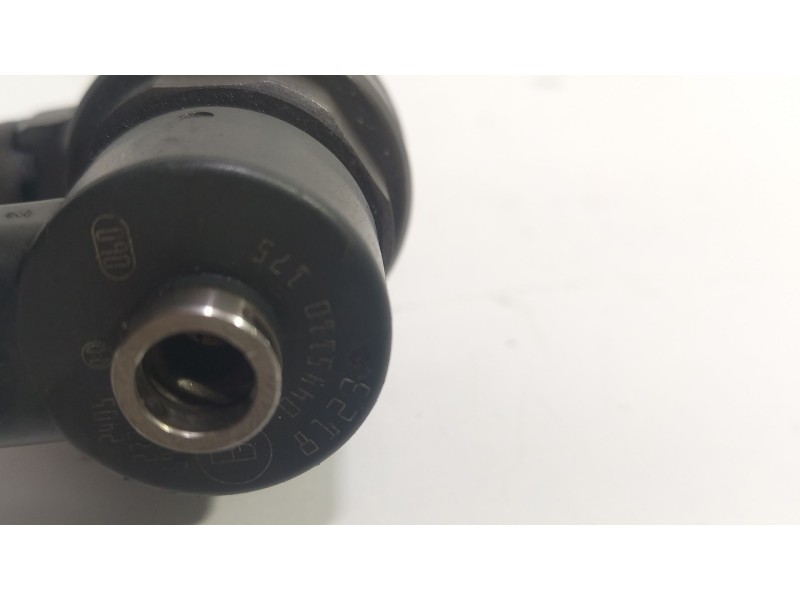 Recambio de inyector para opel astra h (a04) 1.7 cdti (l48) referencia OEM IAM 0445110175  