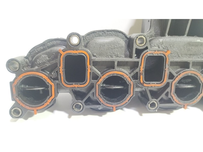 Recambio de colector admision para seat altea xl (5p5, 5p8) 1.6 tdi referencia OEM IAM 03L129711AQ  