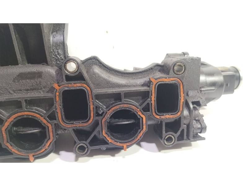 Recambio de colector admision para seat altea xl (5p5, 5p8) 1.6 tdi referencia OEM IAM 03L129711AQ  
