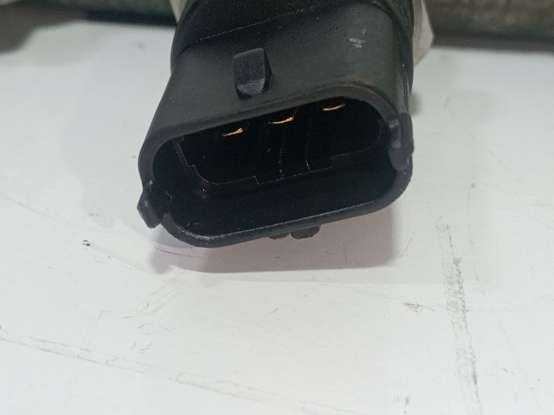 Recambio de rampa inyectora para volvo s40 i (644) 1.9 di referencia OEM IAM 7700114017  