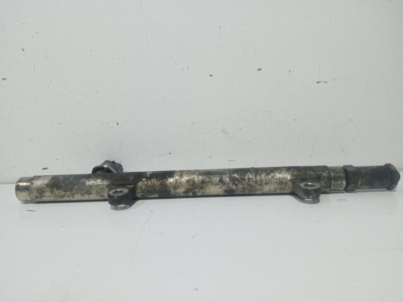 Recambio de rampa inyectora para volvo s40 i (644) 1.9 di referencia OEM IAM 7700114017  