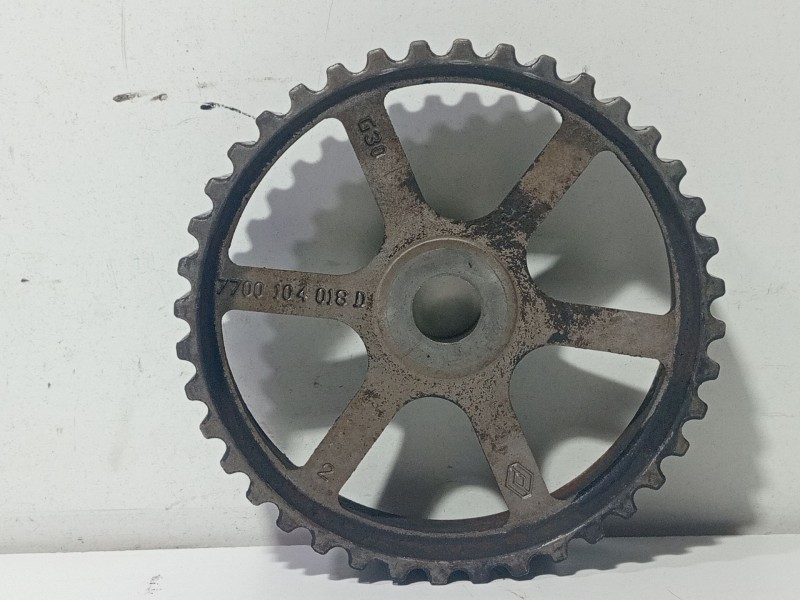 Recambio de polea bomba inyectora para renault laguna ii (bg0) 1.9 dci diesel referencia OEM IAM 7700104018D  