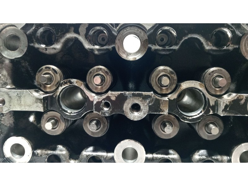 Recambio de culata para volkswagen polo (6n2) 1.4 tdi referencia OEM IAM 04B103403M  