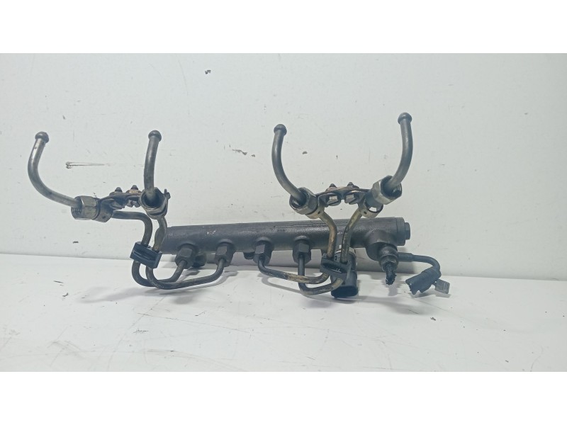Recambio de rampa inyectora para opel astra h (a04) 1.7 cdti (l48) referencia OEM IAM 0445214049  