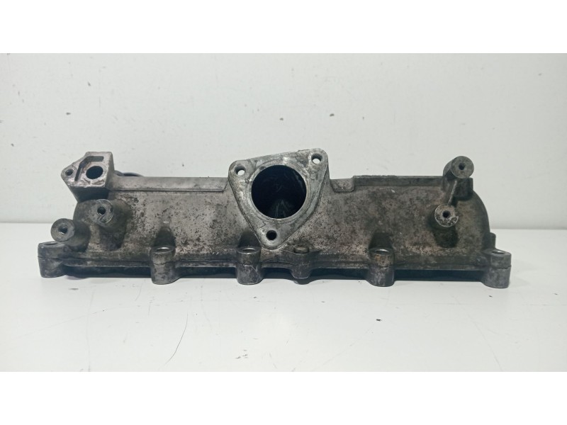 Recambio de colector admision para opel meriva b van (s10) 1.7 cdti (75) referencia OEM IAM 8973134590  
