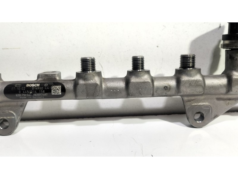 Recambio de rampa inyectora para renault grand scénic iii (jz0/1_) 1.9 dci referencia OEM IAM 8200750048  