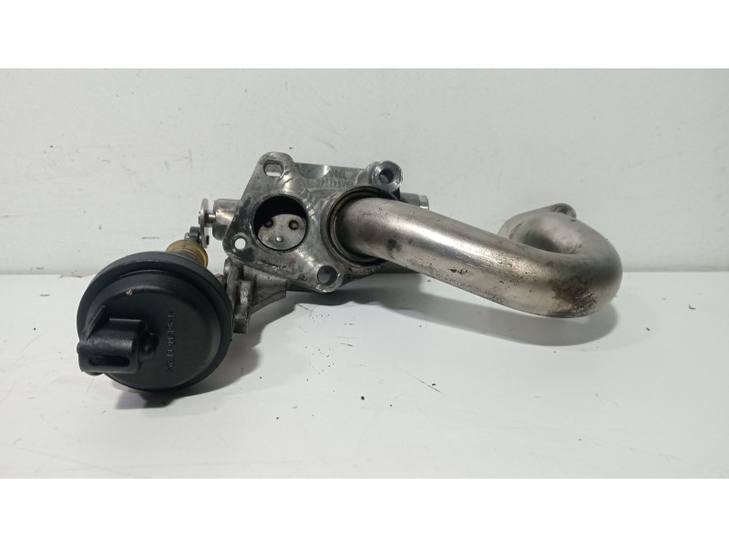 Recambio de valvula egr para mercedes-benz clase m (w164) ml 350 cdi (164.122) referencia OEM IAM A6421401263  