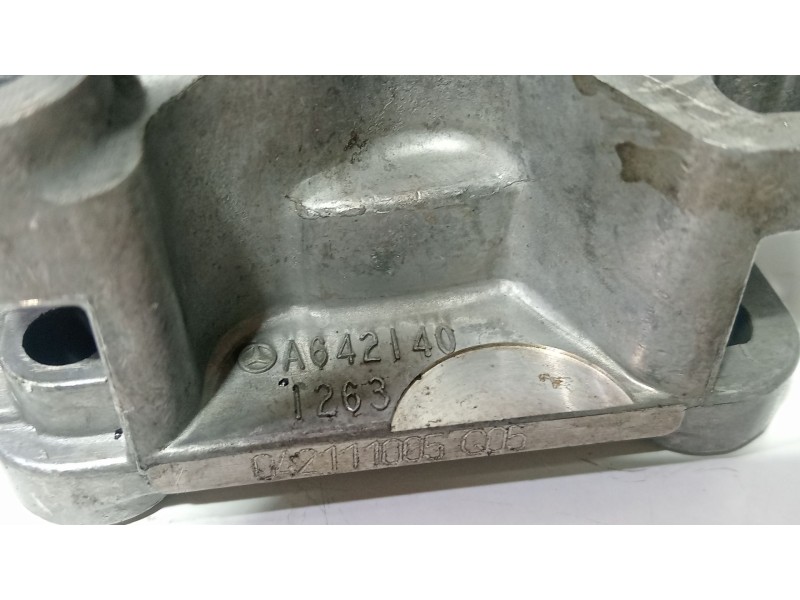 Recambio de valvula egr para mercedes-benz clase m (w164) ml 350 cdi (164.122) referencia OEM IAM A6421401263  