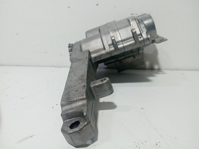 Recambio de bomba aceite para mercedes-benz sprinter ii james cook (906) 3.0 cdi referencia OEM IAM A6421810847  