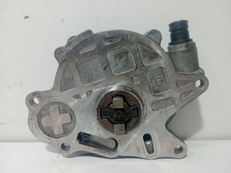Recambio de depresor freno / bomba vacio para seat ibiza iv sc (6j1, 6p5) 1.6 tdi referencia OEM IAM 03L145100  