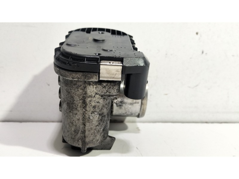 Recambio de caja mariposa para renault laguna ii (bg0) confort dynamique referencia OEM IAM 8200330810  