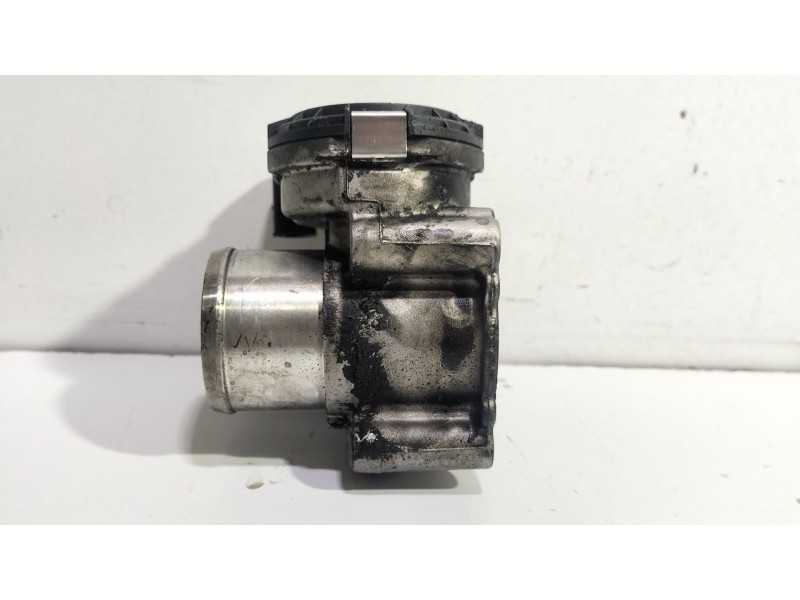 Recambio de caja mariposa para renault laguna ii (bg0) confort dynamique referencia OEM IAM 8200330810  