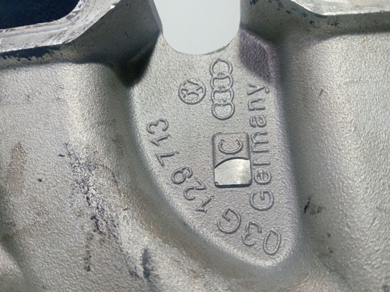 Recambio de colector admision para volkswagen passat b6 (3c2) 2.0 tdi referencia OEM IAM 03G129713H  