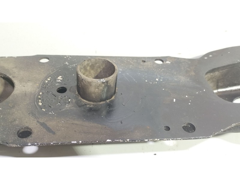 Recambio de brazo suspension inferior trasero izquierdo para jeep liberty referencia OEM IAM JEEP CHEROKEE (KJ) 2.5 CRD Básico 2